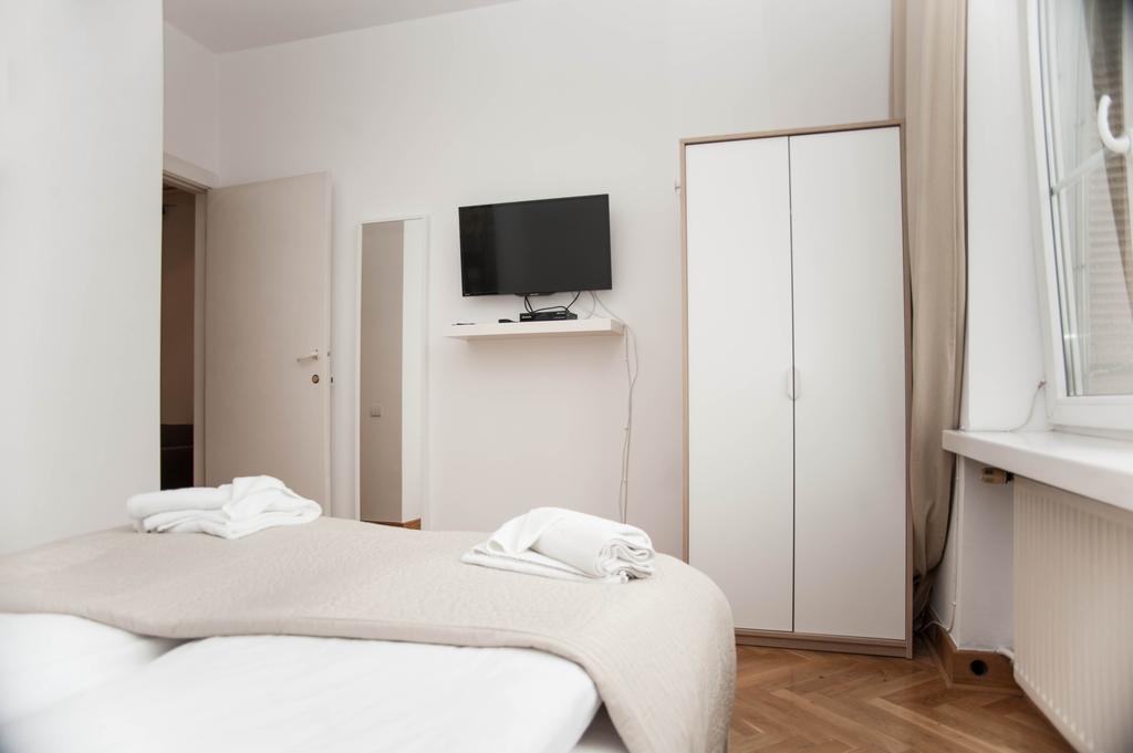 Okay House Bed and Breakfast Cracovia Esterno foto